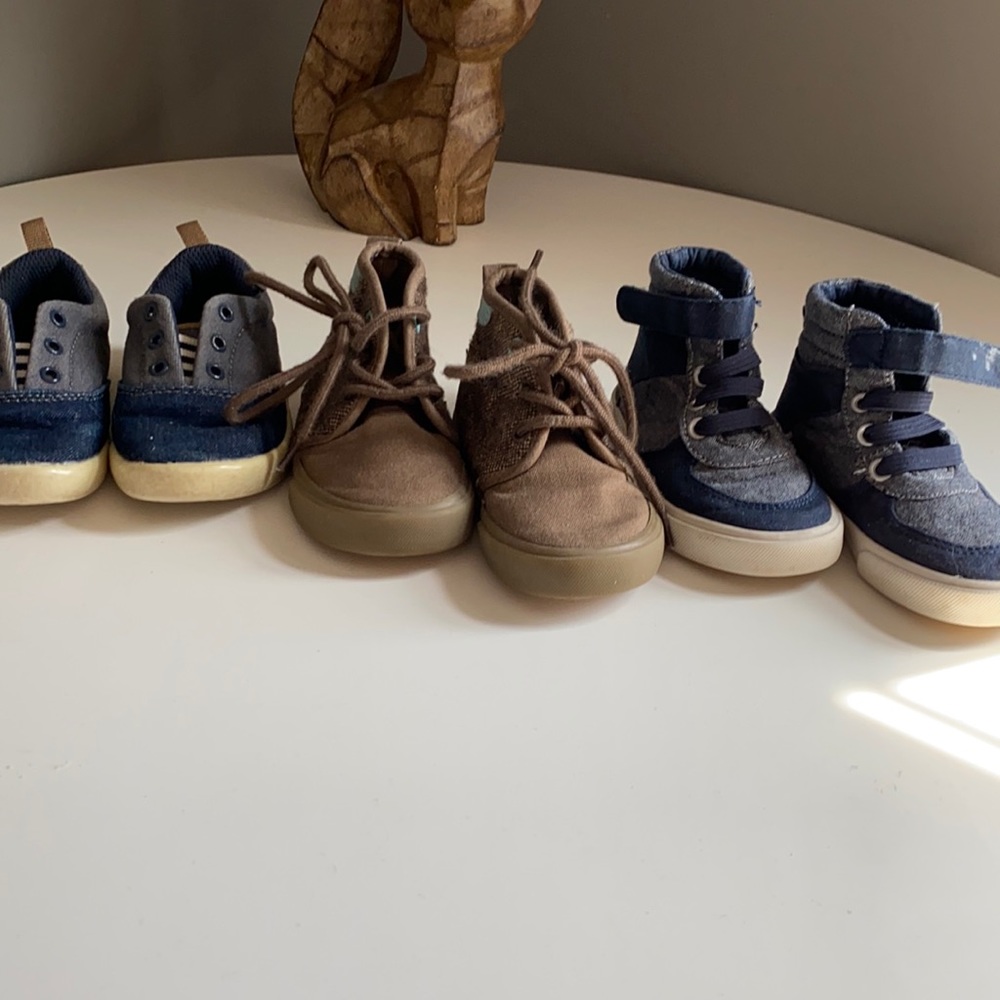 Lot of 3 boys shoes